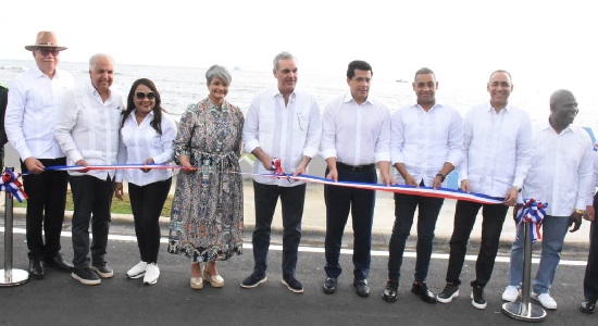 Momento de la inauguración del malecón de provincia de San Pedro de Macorís (Fuente externa)