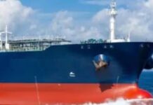 Moscú considera enviar más suministros de petróleo para Cuba