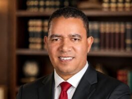 Jhonny Aristy anuncia aspira a presidir el Colegio de Abogados