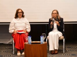 Aplicación de vacuna coloca al país como referente en salud